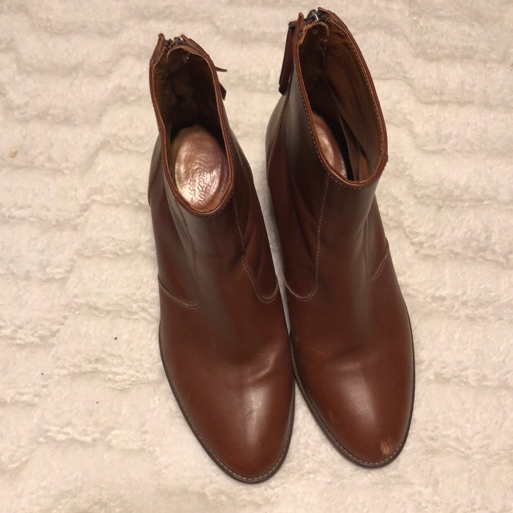 2 for $25 EVERYTHING Madewell women boots size 9.5